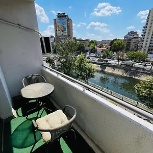 Calea Victoriei Chic Bucureşti